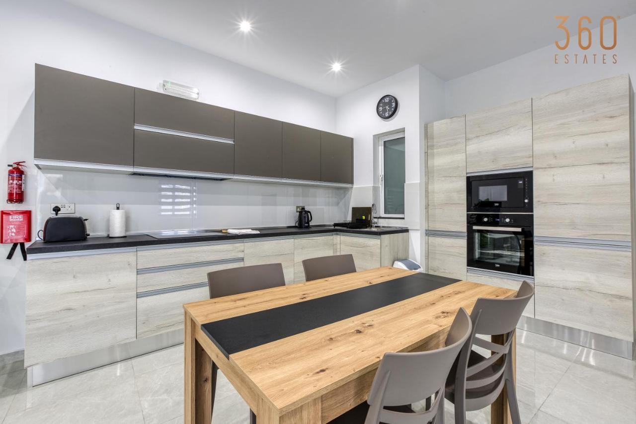A Lovely 1Br Home With Balcony Just Off The Coast By 360 Estates Saint Julian's Exterior photo